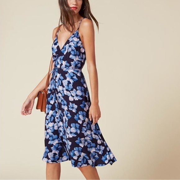 Reformation Dresses & Skirts - Reformation Talia Midi Wrap Dress‎ Women’s Size 2 Floral Blue Adjustable Strap